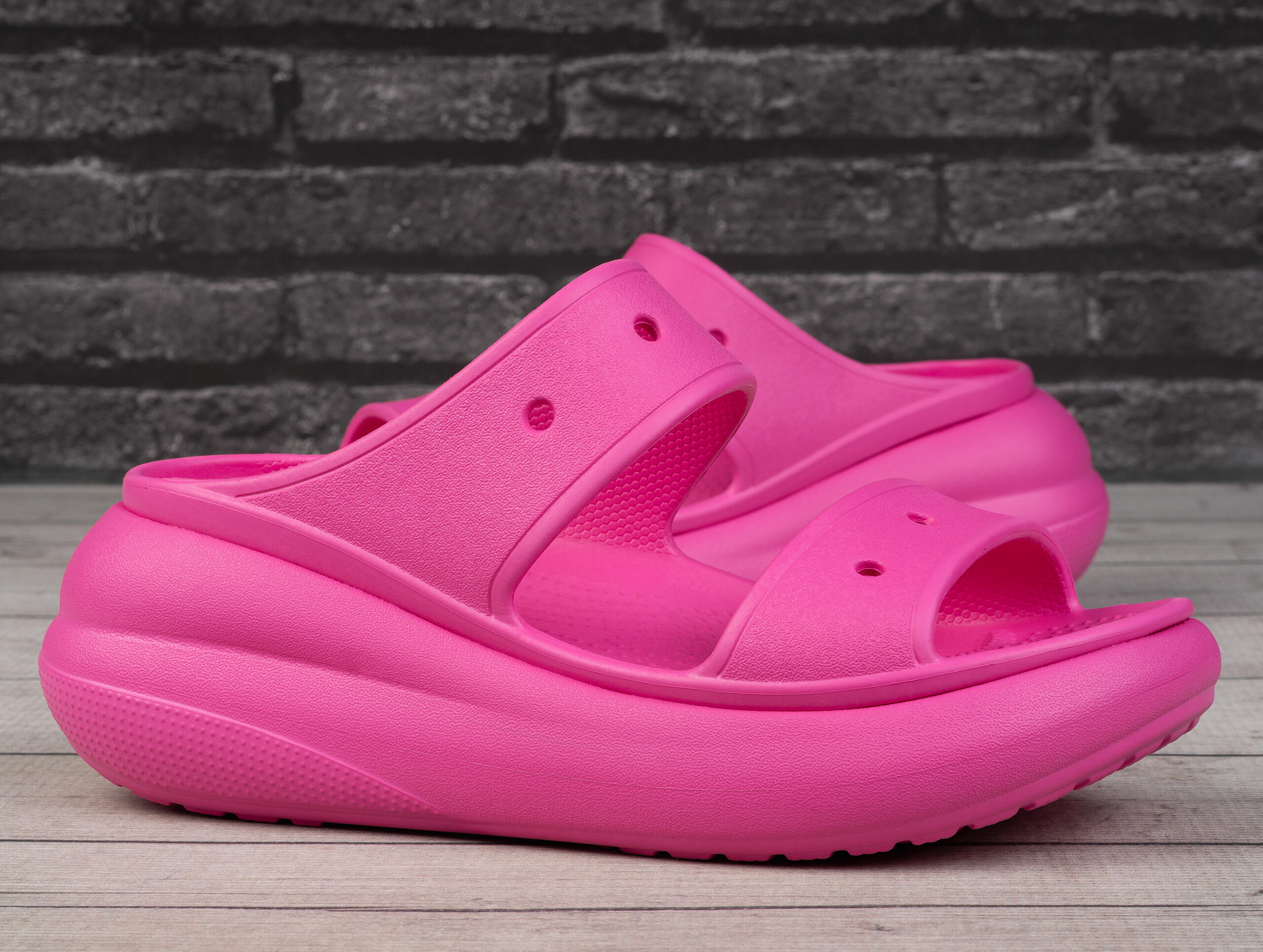 Sandały damskie Crocs CLASSIC CRUSH 2/7