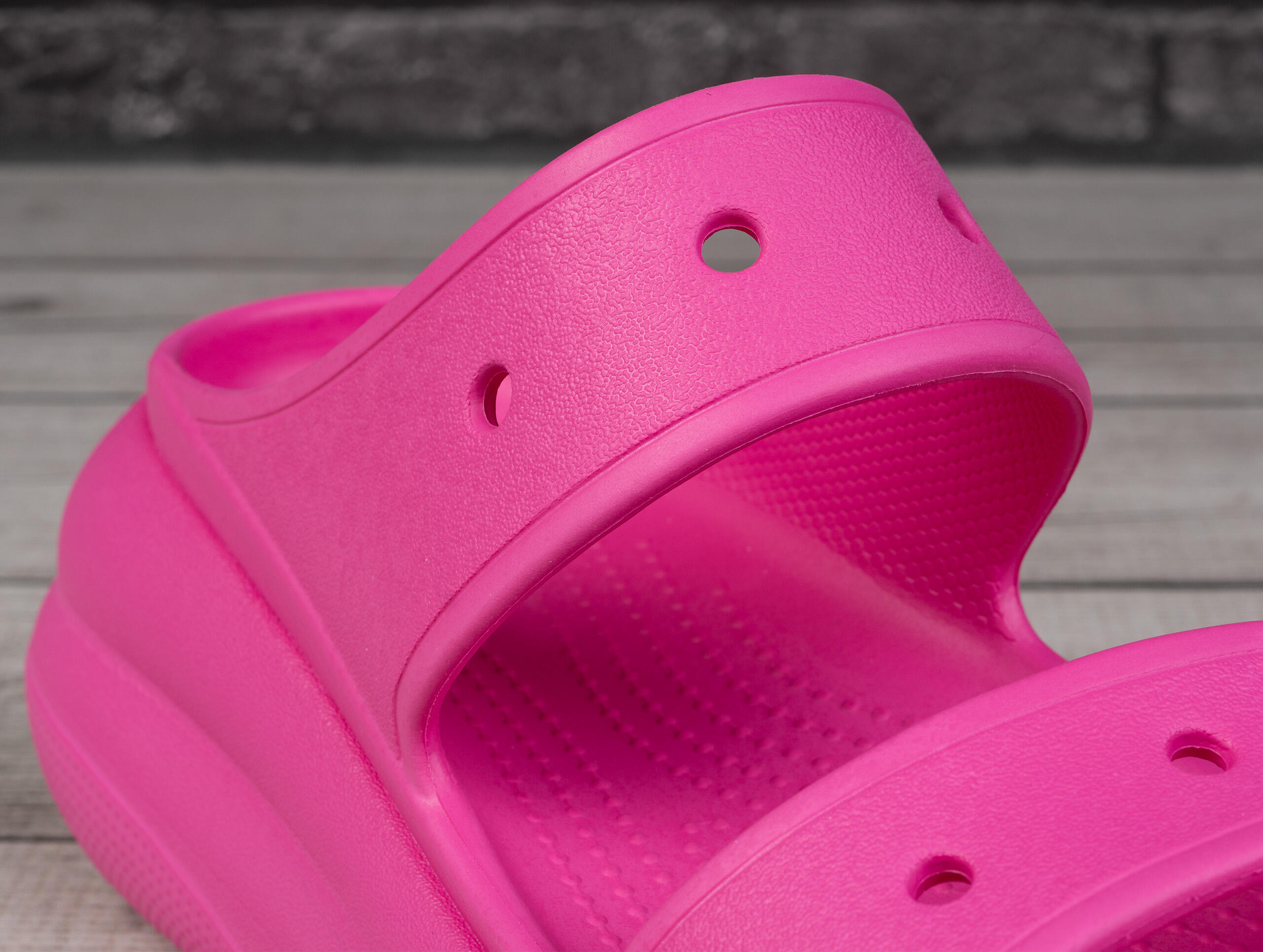Sandały damskie Crocs CLASSIC CRUSH 6/7