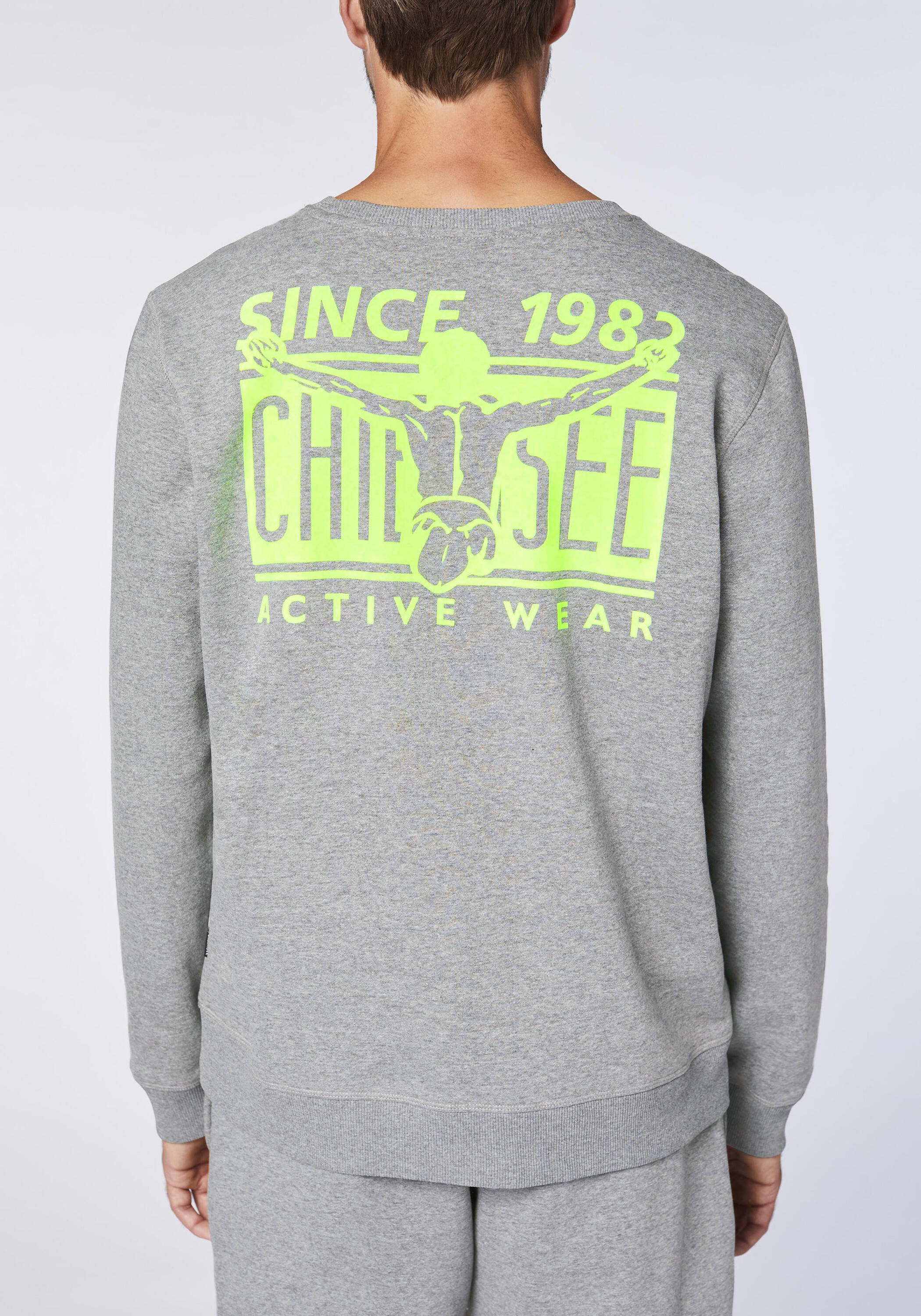 Sweatshirt im Label-Look 6/7