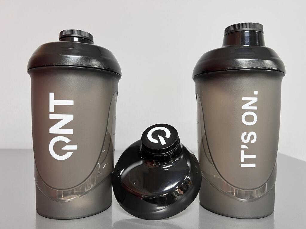 QNT Plastic Shaker 600 ml - Zwart 2/2