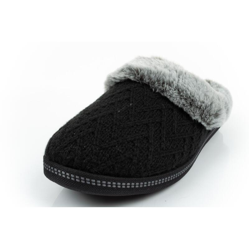 Dámské pantofle Skechers, zateplené