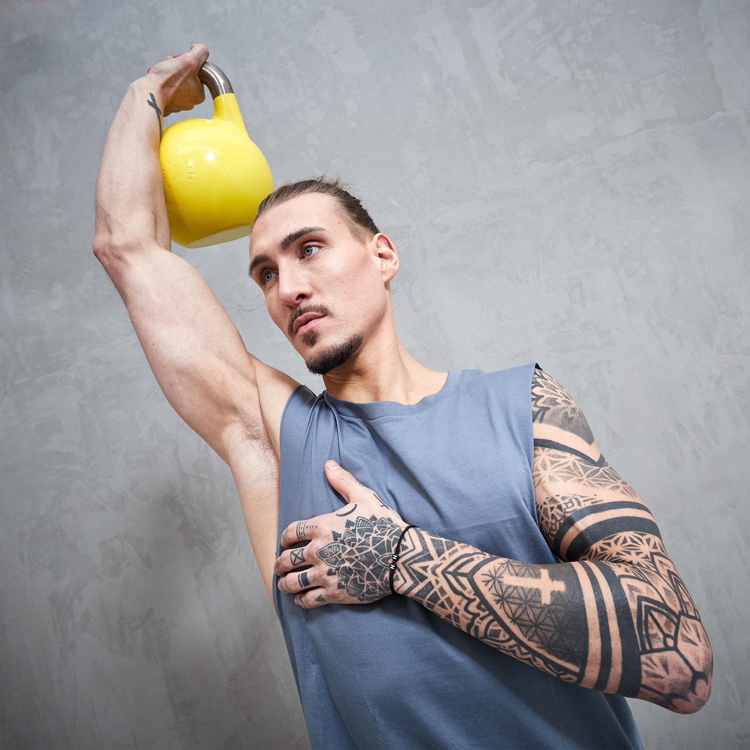 KETTLEBELL DE COMPÉTITION | MUSCULATION | POIDS AU CHOIX DE 8KG À 40KG 5/7