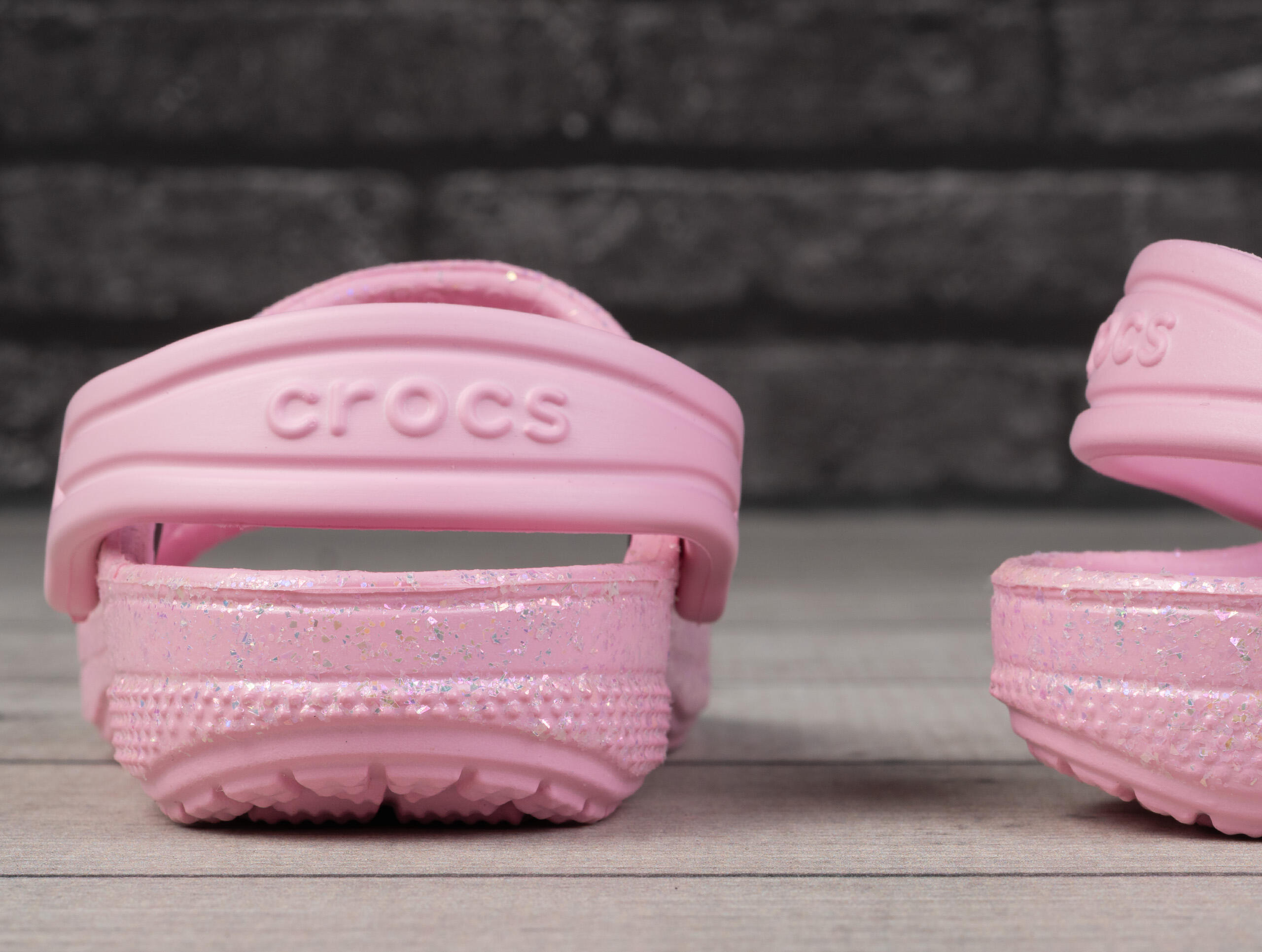 Sandały dziecięce dla dziewczynek Crocs CLASSIC CROCS GLITTER 4/6