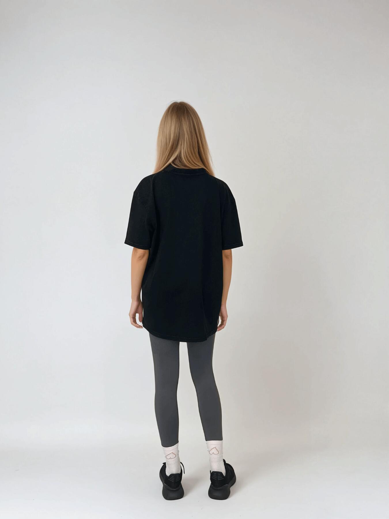 Czarny T-shirt Damski Retro - Body Under Construction BeShaped 6/6