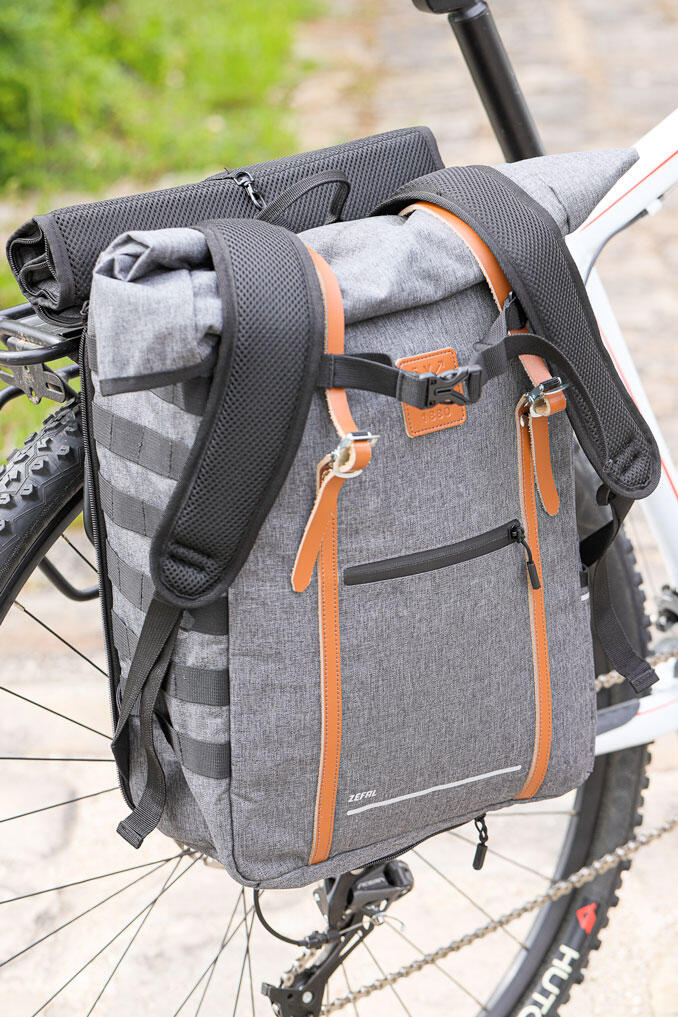 Rugzak zijtas voor fiets - gemaakt van gerecycled materiaal Zefal Urban 30 x 45 6/7
