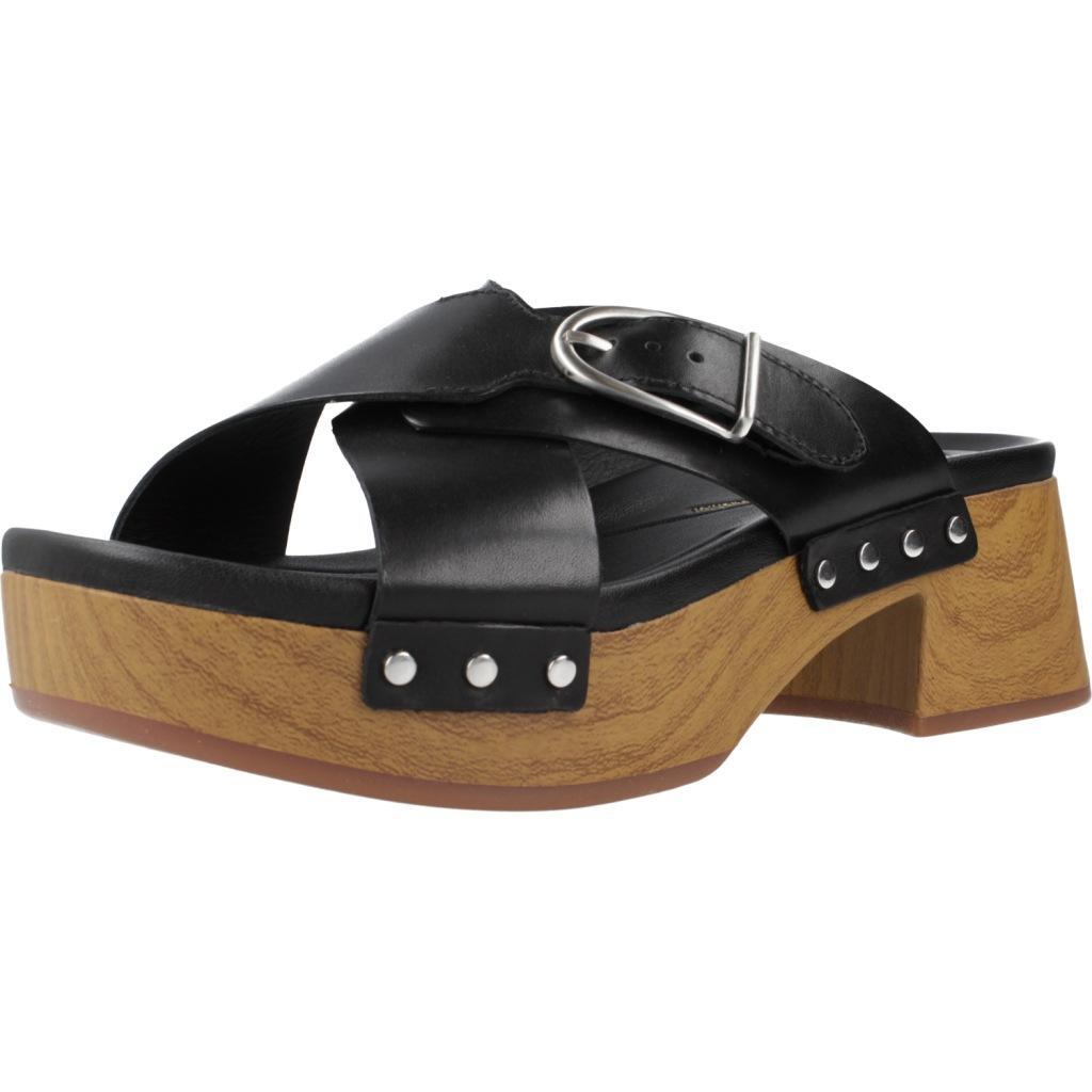 CLARKS Ténis Clarks Modelo Sivanne Walk Cor Preto