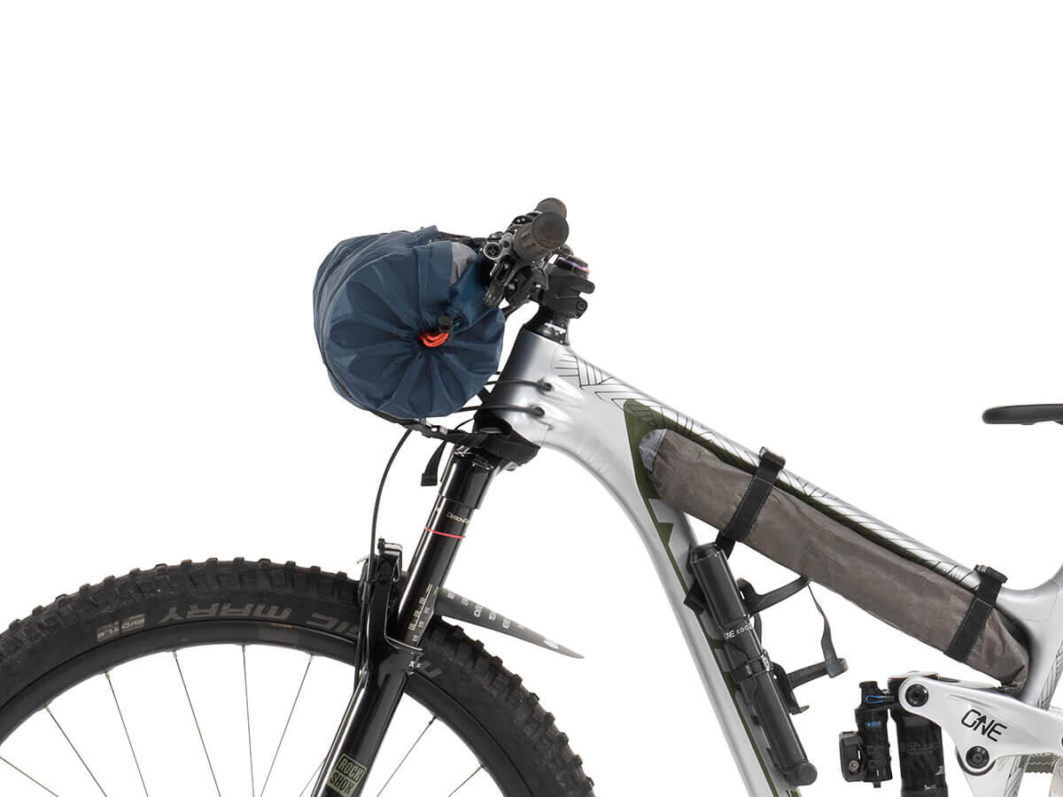 Tente Compacte Easy Camp Energy 200 pour Vacances à Vélo 4/4