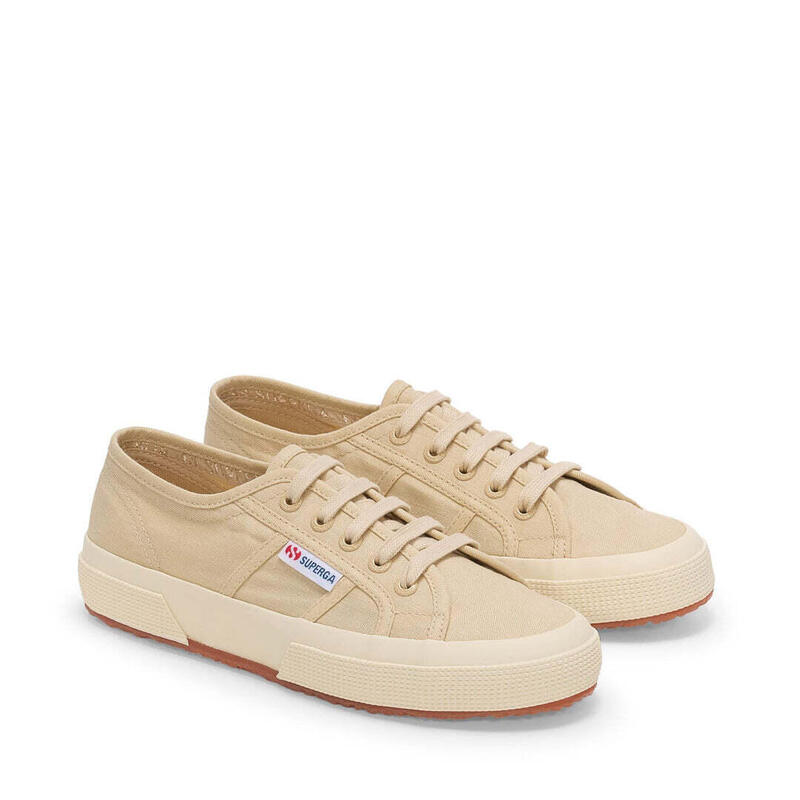 Baskets femme Superga 2750 Linen