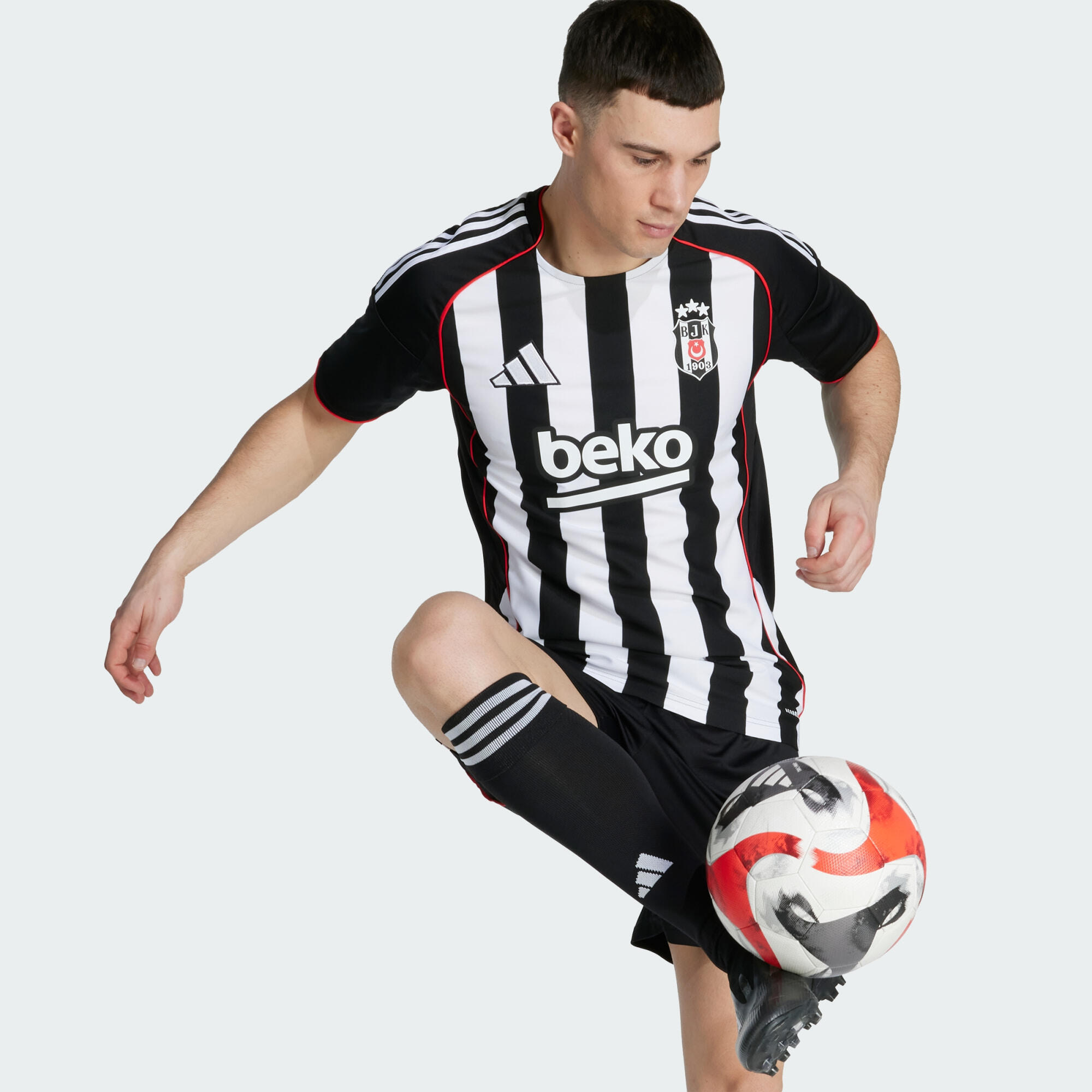 Maglia Beşiktaş JK 25/26 Away 6/7