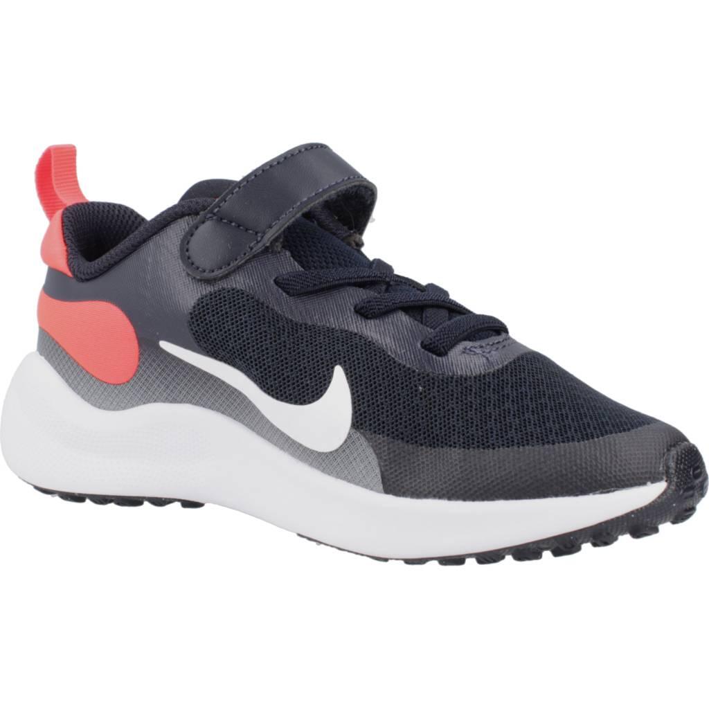 Baskets Nike Modèle Revolution 7 Couleur Bleu 5/5