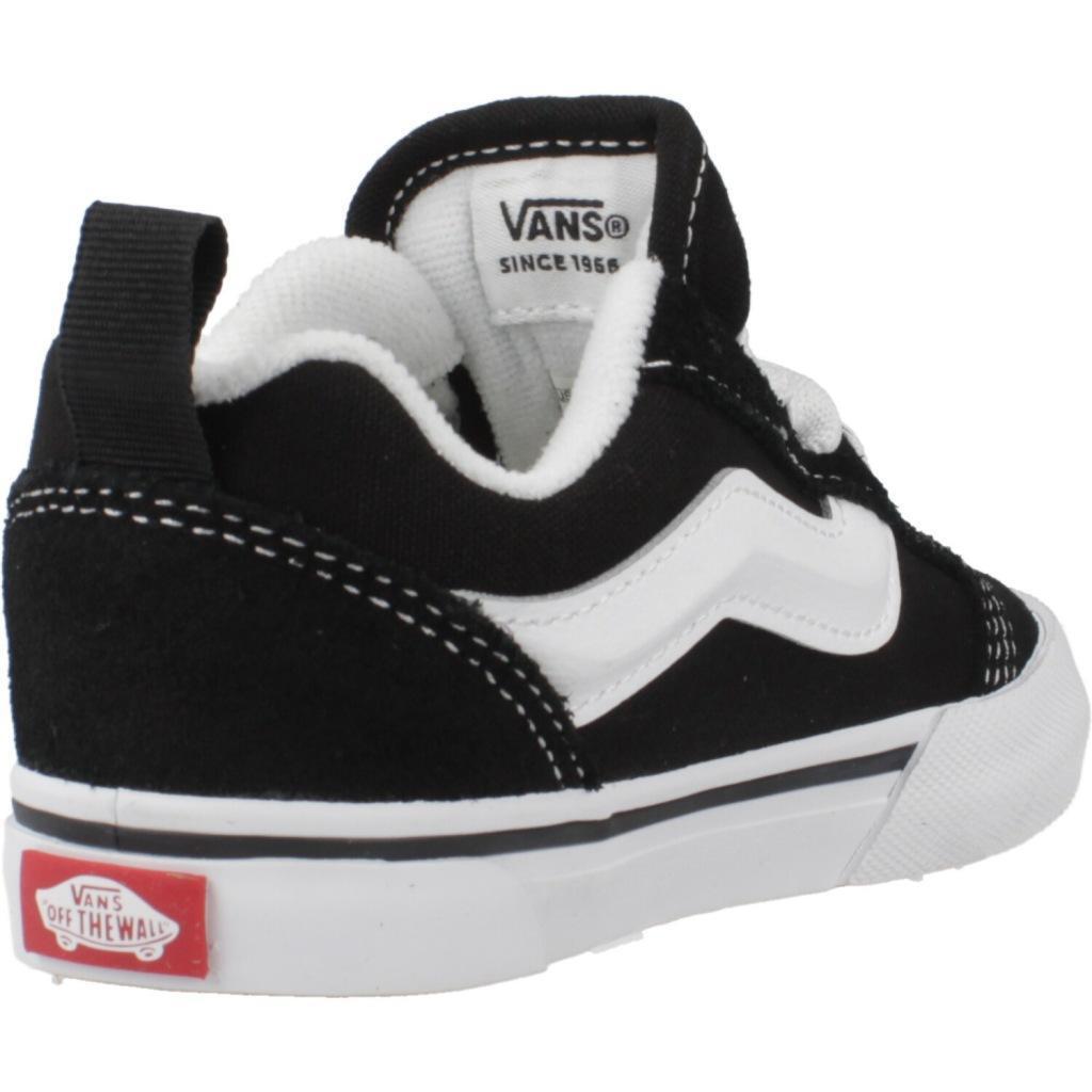 Baskets Vans Modèle Knu Skool Elastic Couleur Noir 3/5