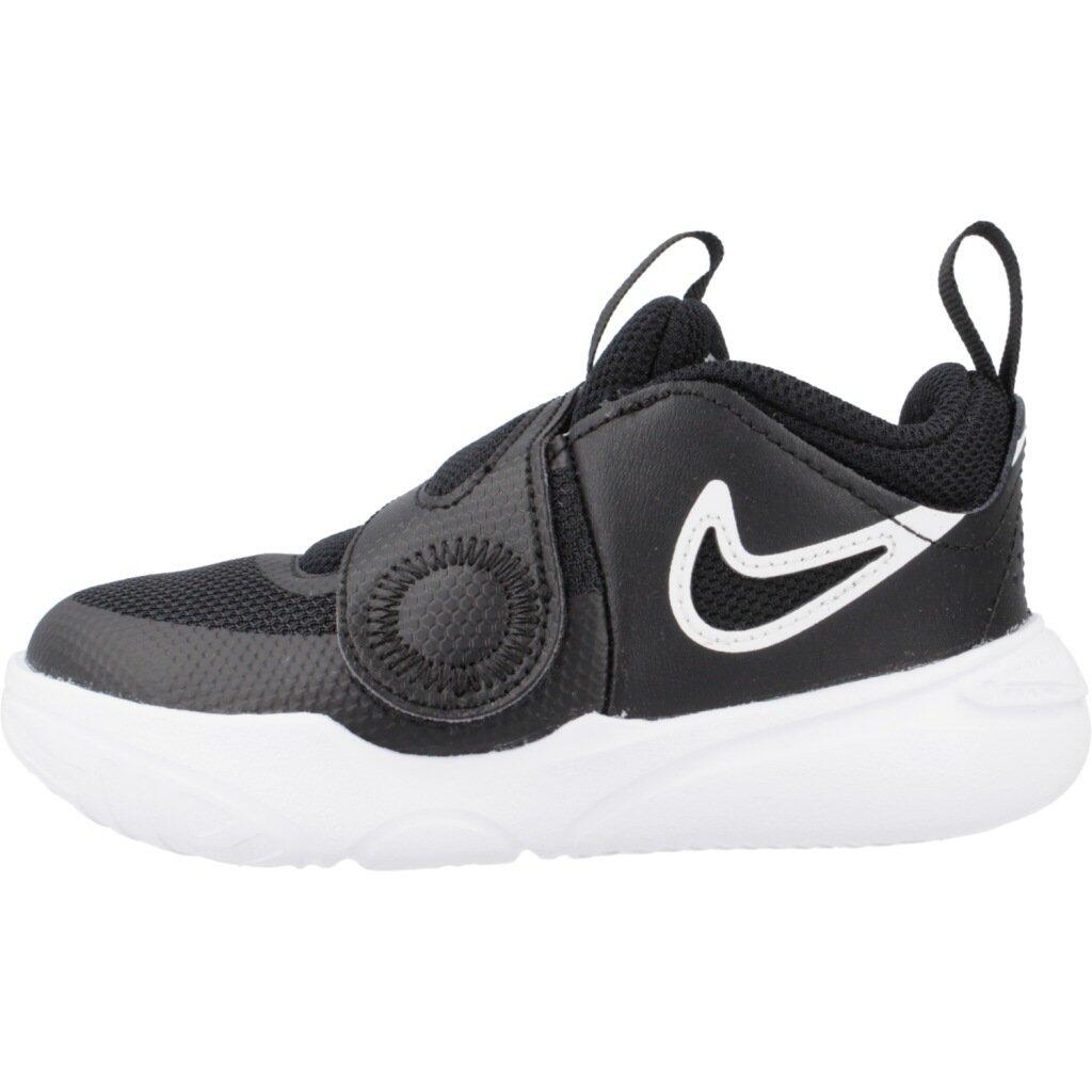 Baskets Nike Modèle Team Hustle D 11 Couleur Noir 2/5