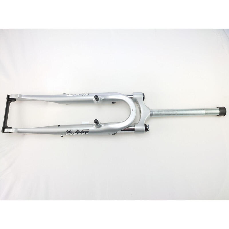 Dr. Fork 26 1 Suspension Argentée      5499€     CABESTO Dr. Fork 26 1 Suspension ArgentéeVendu exclusivement en ligne   