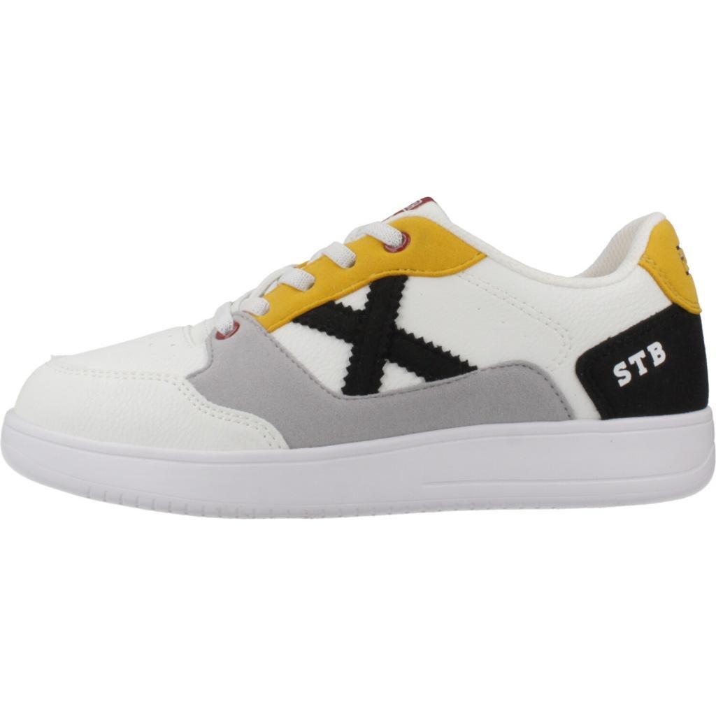 Baskets Munich Modèle Legit Kid 12 Couleur Blanc 2/5