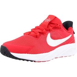Baskets Nike Modèle Star Runner 4 Couleur Rouge