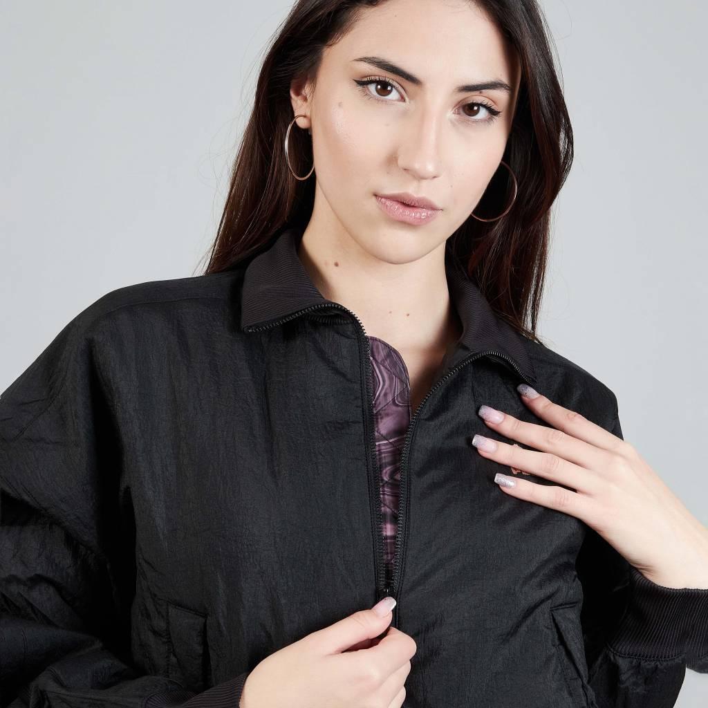 Vestes et manteaux pour femme Puma rembourrés en noir 4/5