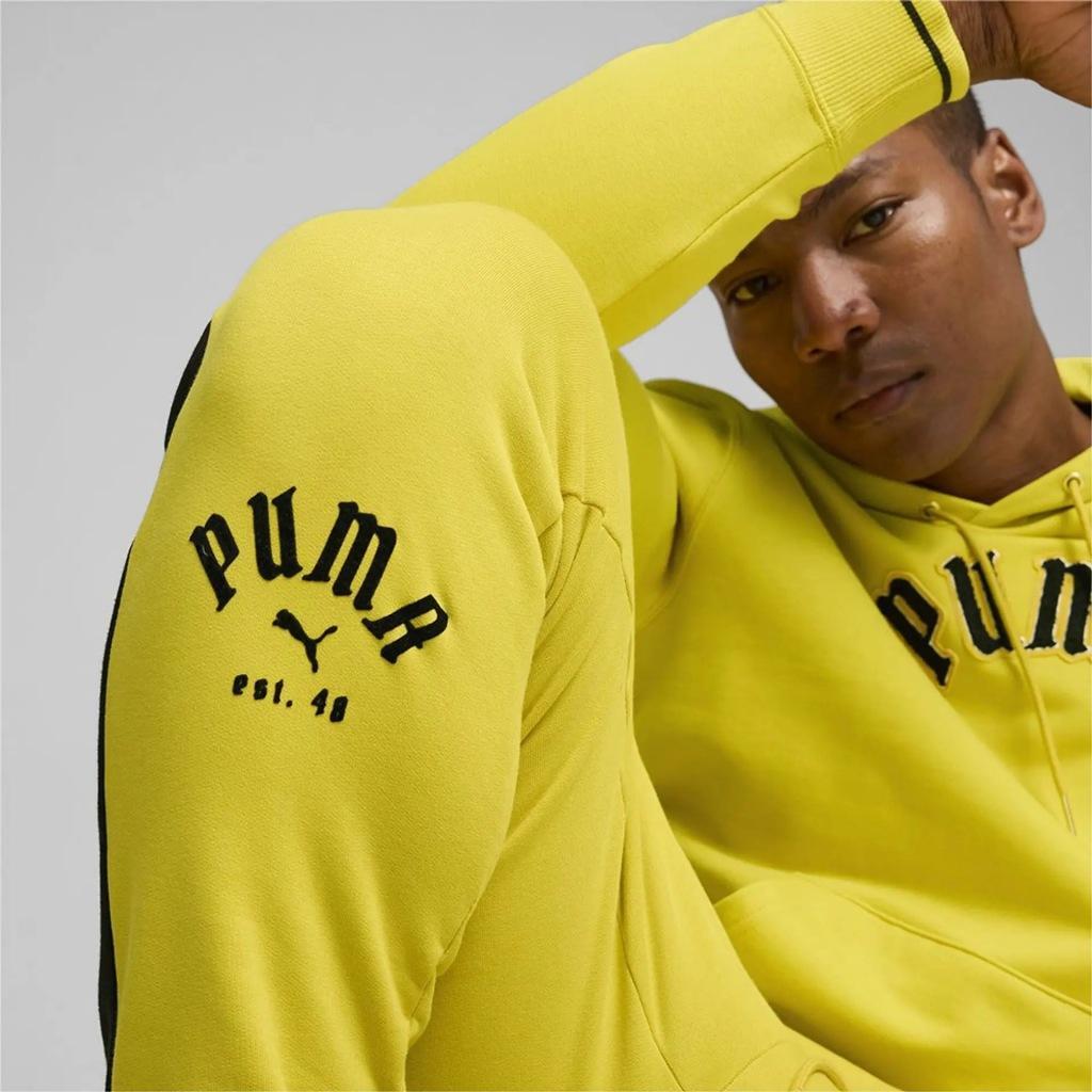 Pantalons Puma Modèle T7 Play Paris Sweatpants Couleur Jaune 3/5