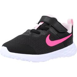 Baskets Nike Modèle Revolution 6 Baby Couleur Noir