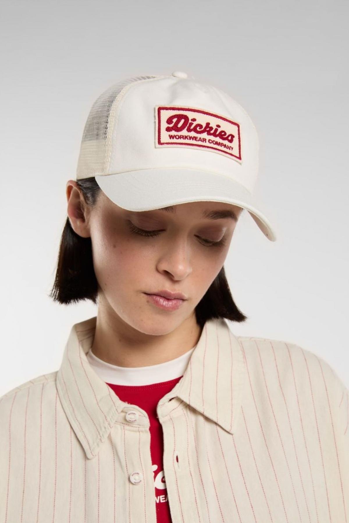Bonnet Dickies Modèle Lewistown Trucker Couleur Blanc 5/5