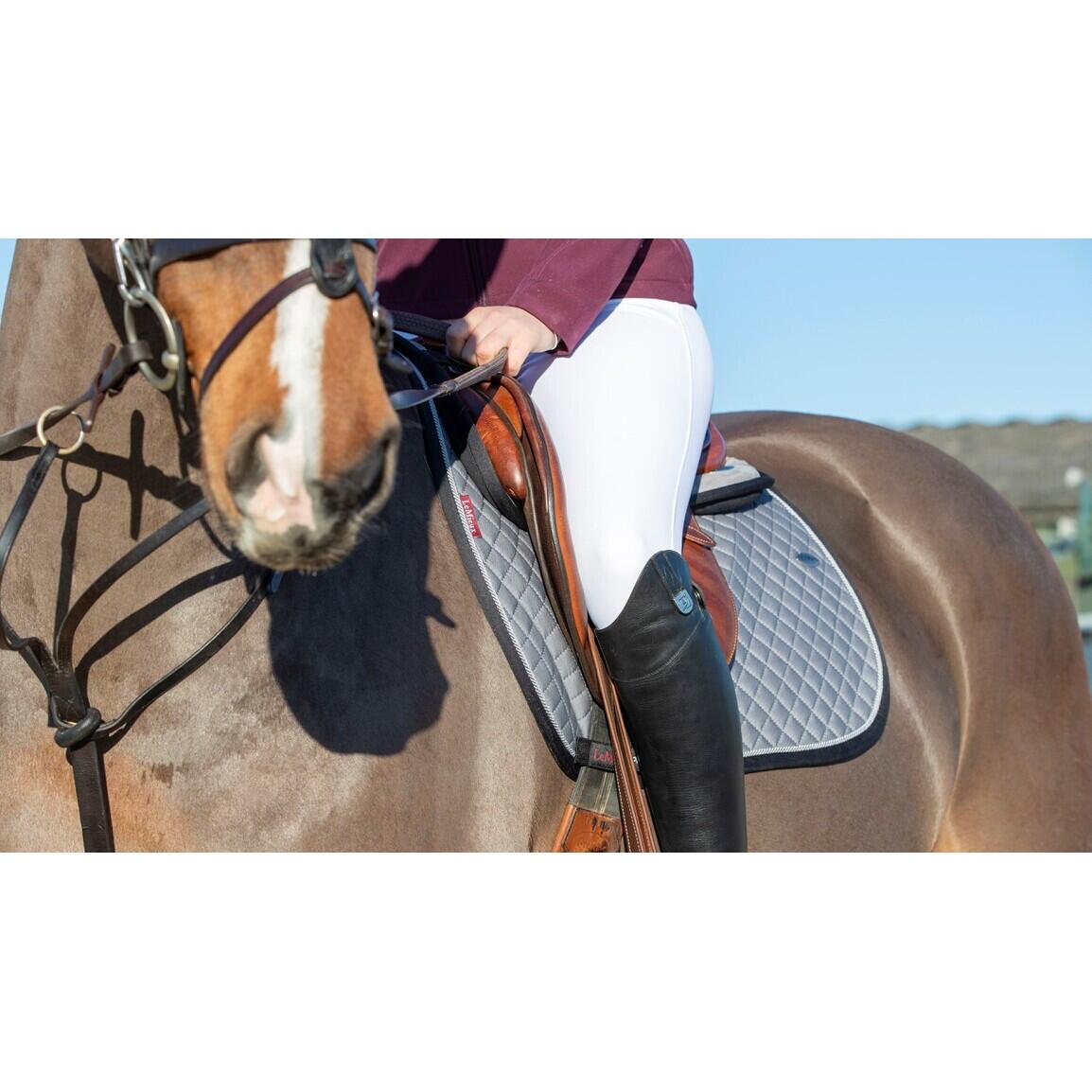 Zadeldek voor paarden LeMieux Wither Relief Jump 2/2
