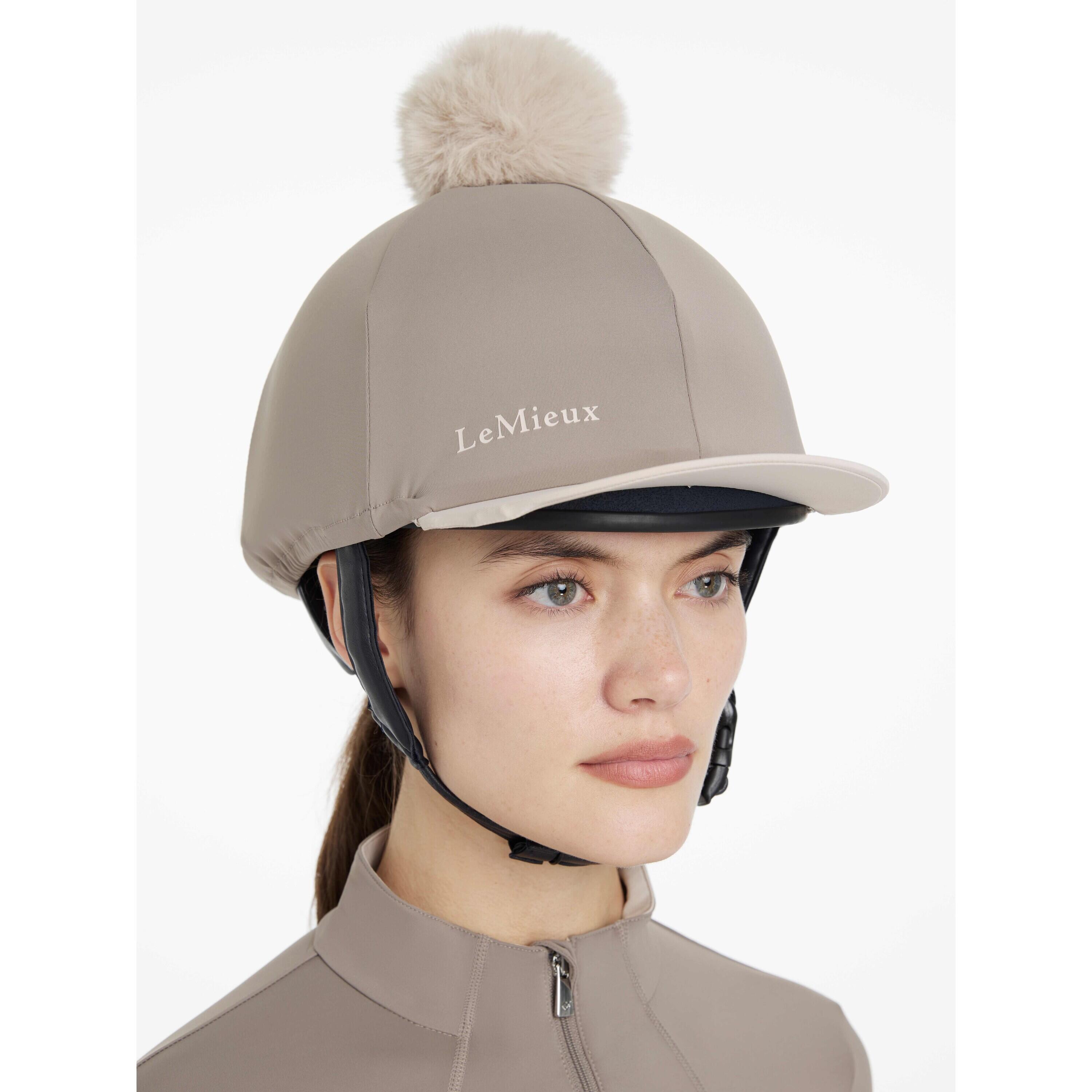 Reithelm Haube Pom Frau LeMieux 2/4