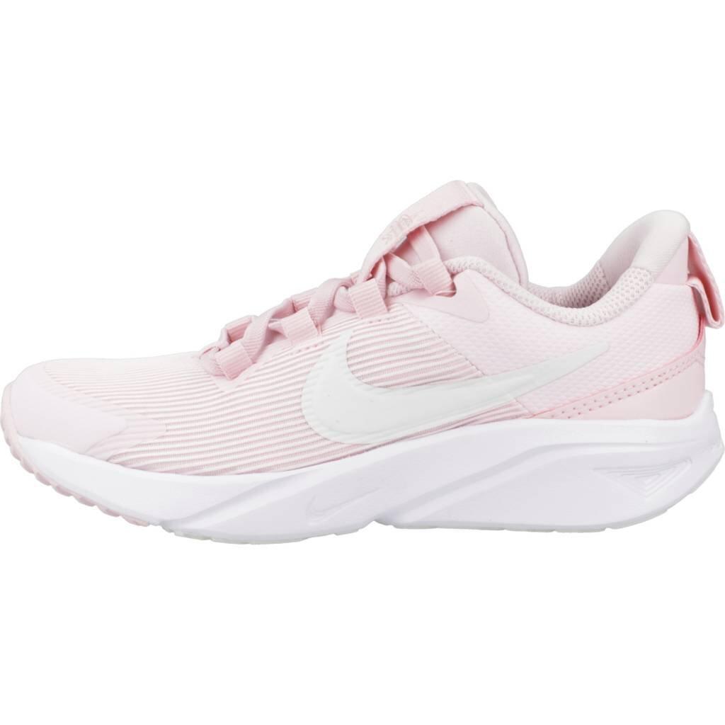 Baskets Nike Modèle Star Runner 4 Couleur Rose 2/7