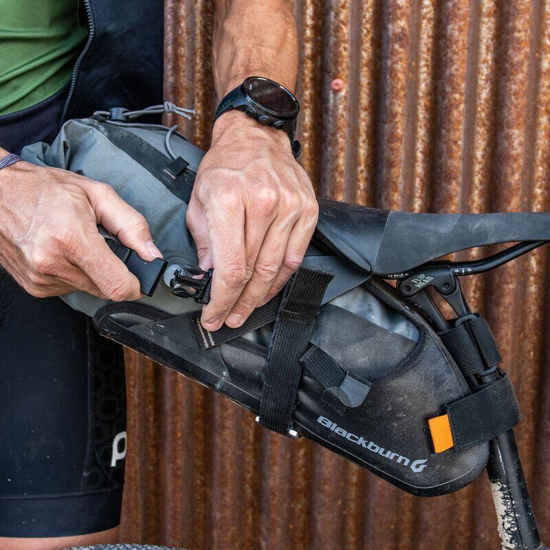 Kit de fixation pour sac de selle Outpost Elite 6/7
