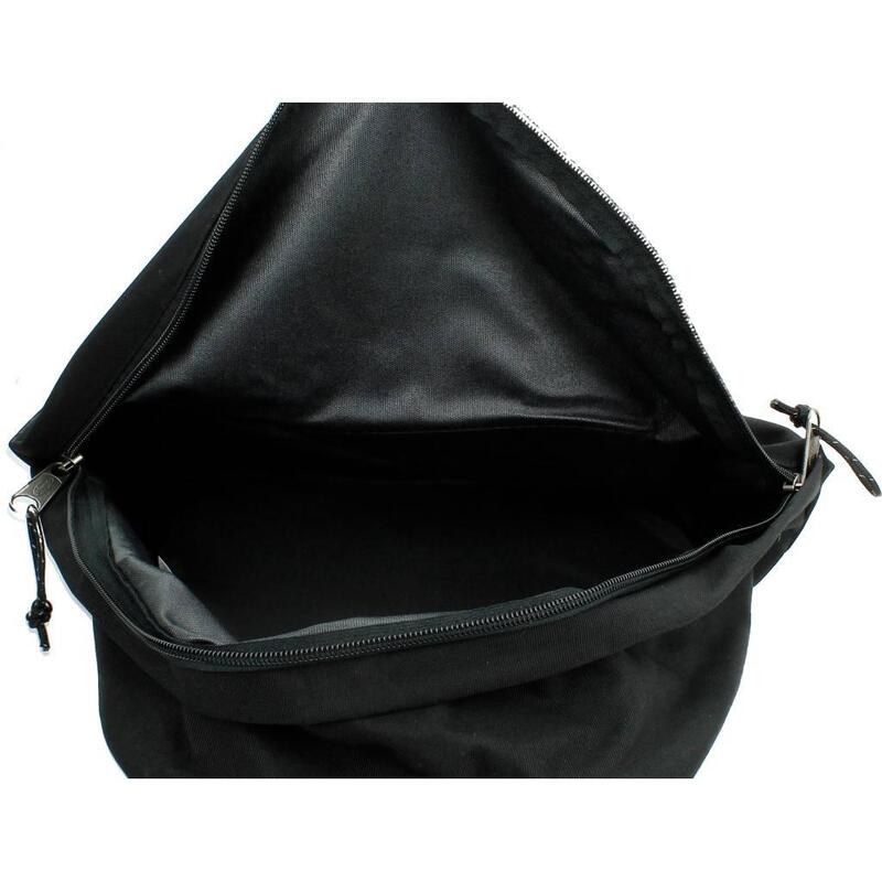 Eastpak Model Ek620008 Culoare Negru
