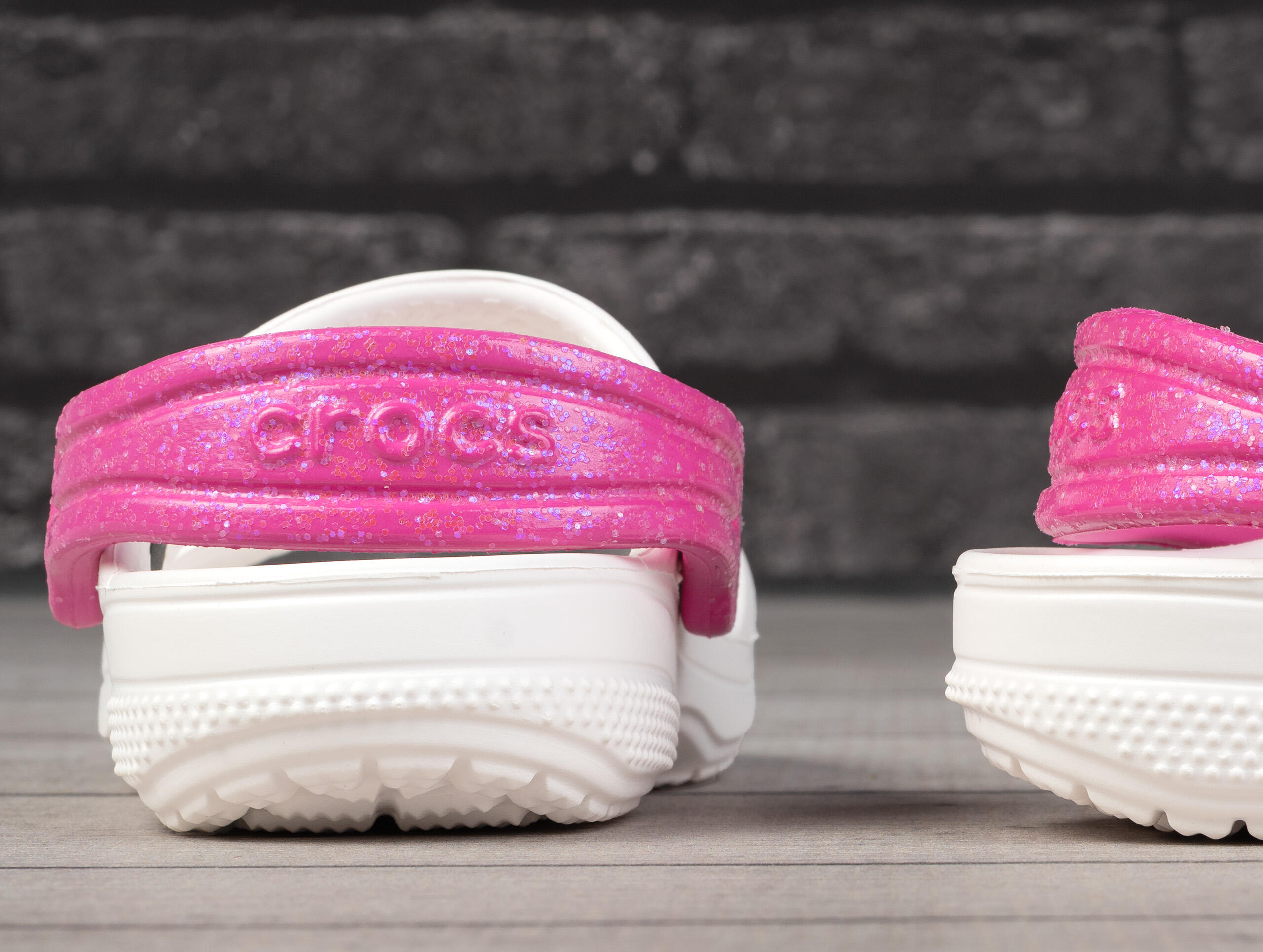 207803-100 Kids Slip On Sandals 4/7