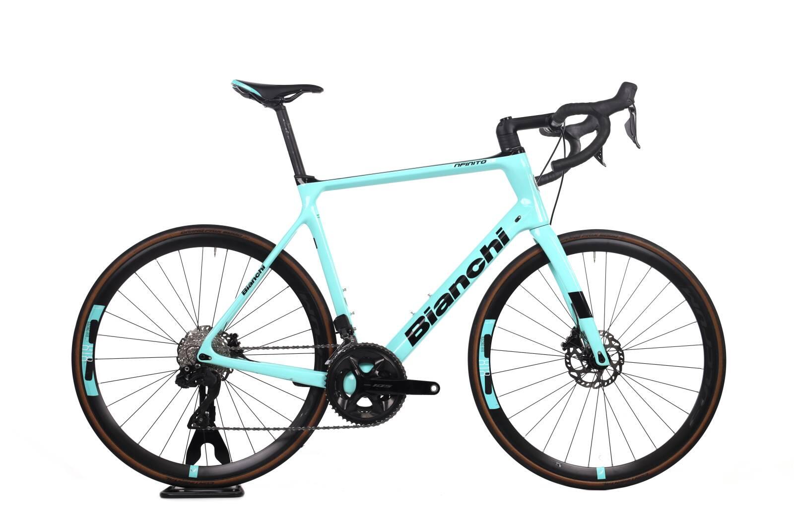 BIANCHI Refurbished - Rennrad - Bianchi Infinito - 61 . SEHR GUT