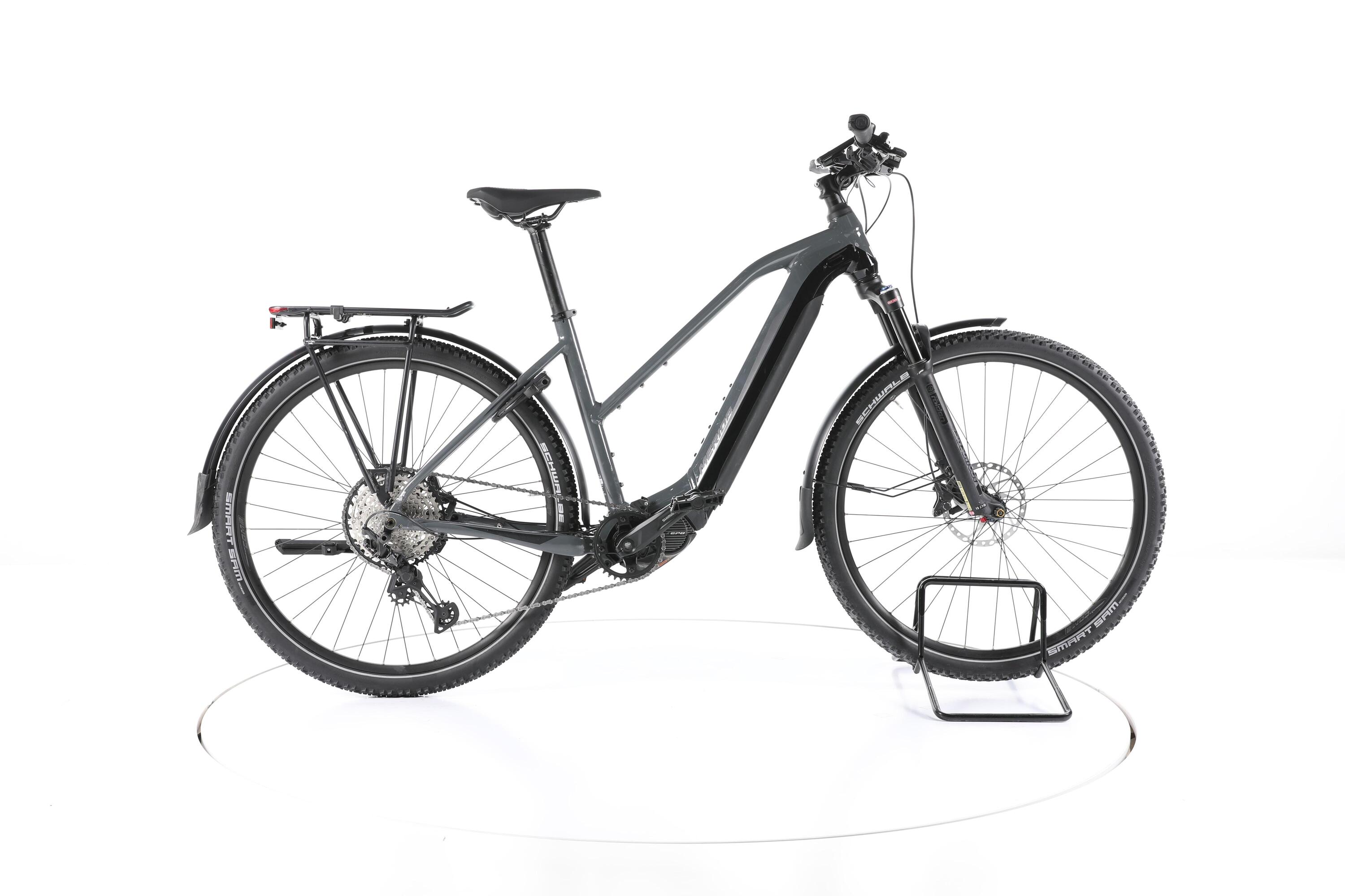MERIDA Refurbished - Merida eBIG.TOUR 700 EQ Trekking E-Bike 2022 - Goed