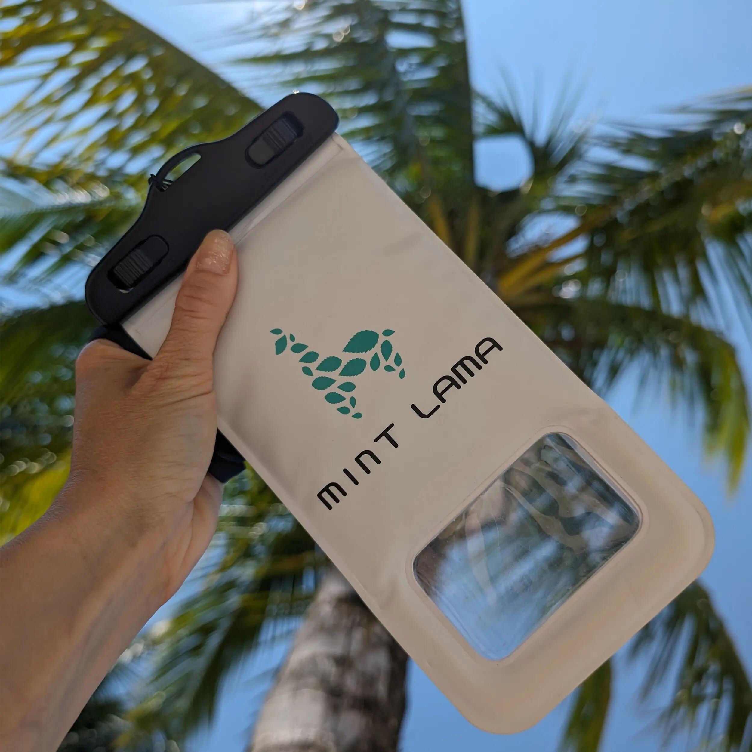 Waterproof phone case white 4/7