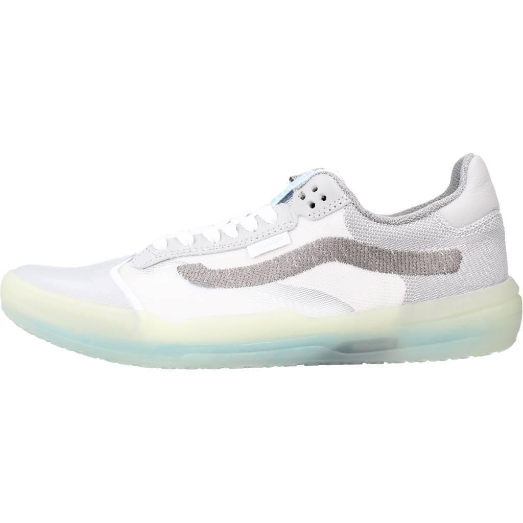 Baskets Vans Modèle Ua Evdnt Ultimatewaffl Couleur Gris 2/5