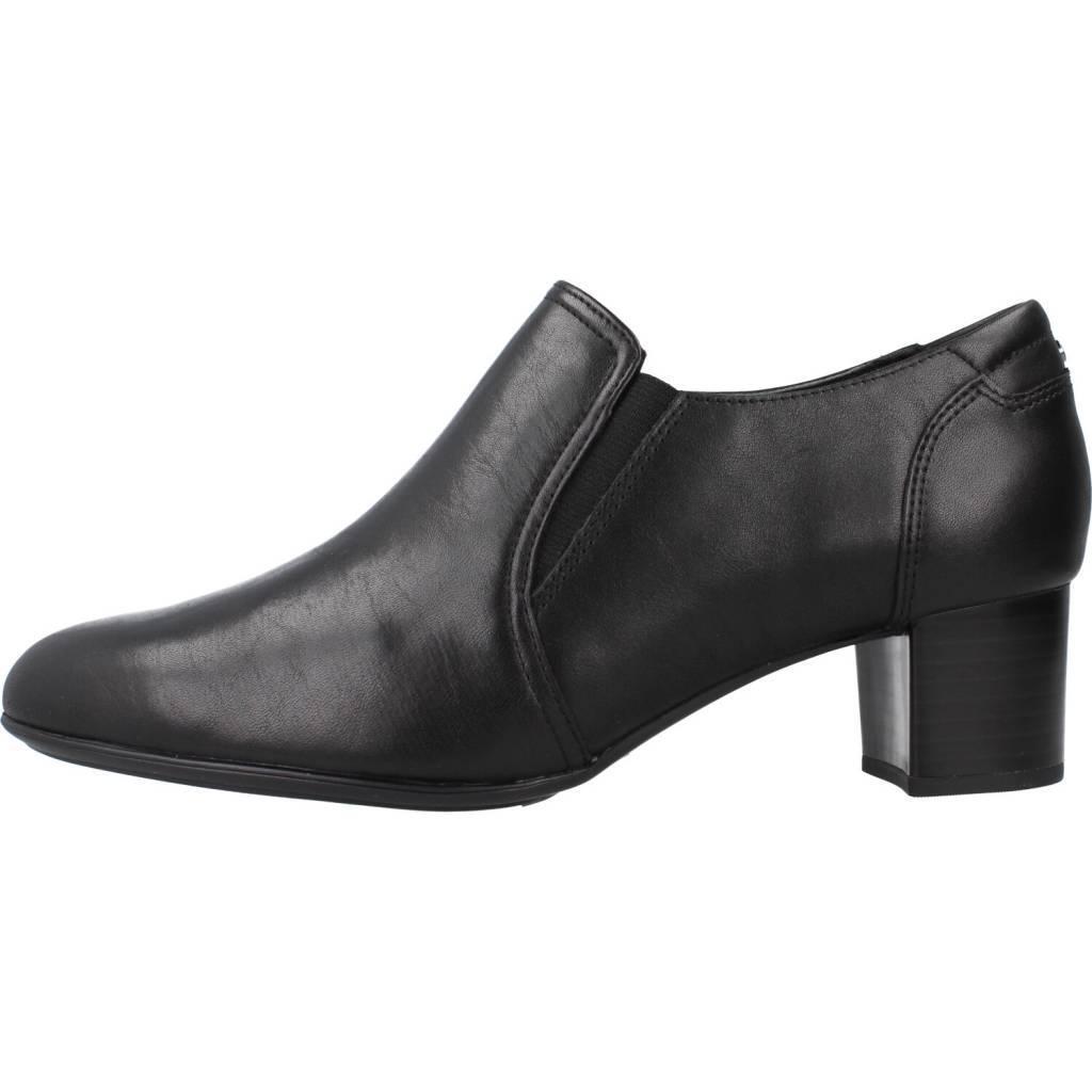 Clarks Modelo Linnae Way Cor Preto 2/5