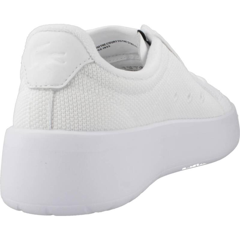 Baskets Lacoste Modèle Carnaby Platform Lite Tex Couleur Blanc