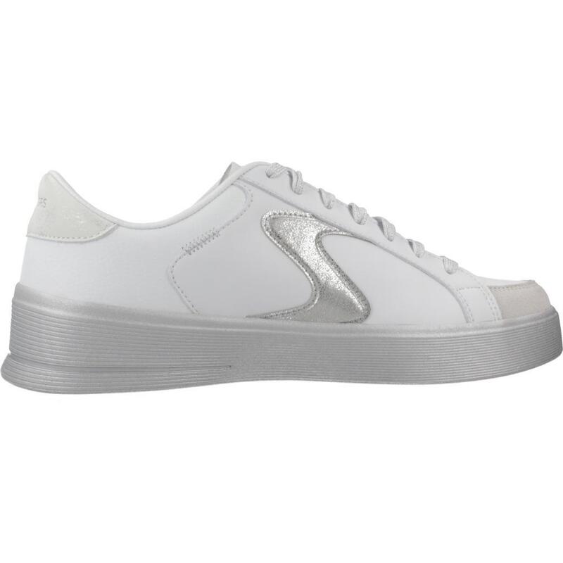 Pantofi Sport Skechers Model Hiland - Quite Chic Culoare Alb