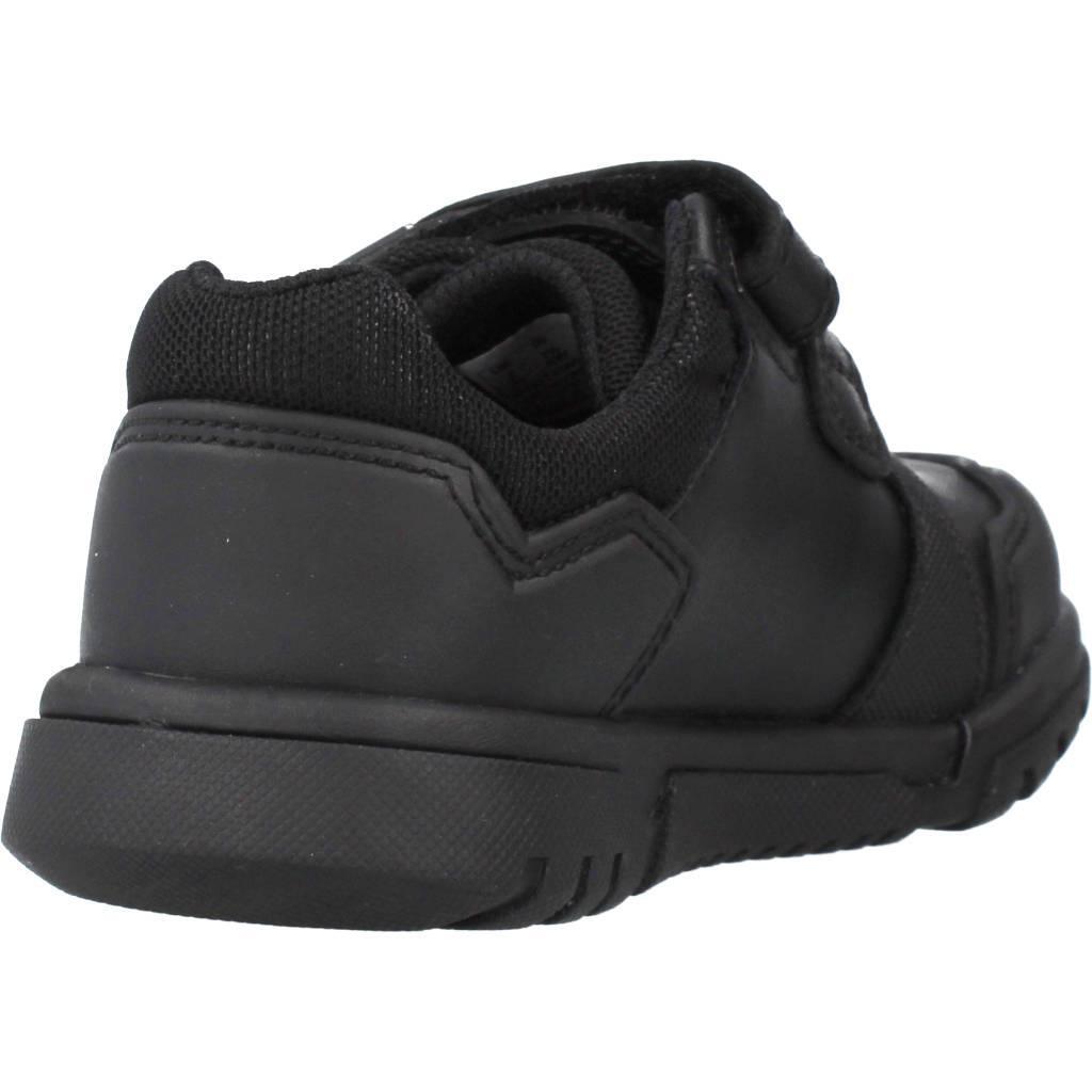 Baskets Clarks Modèle Blake Street Couleur Noir 3/5