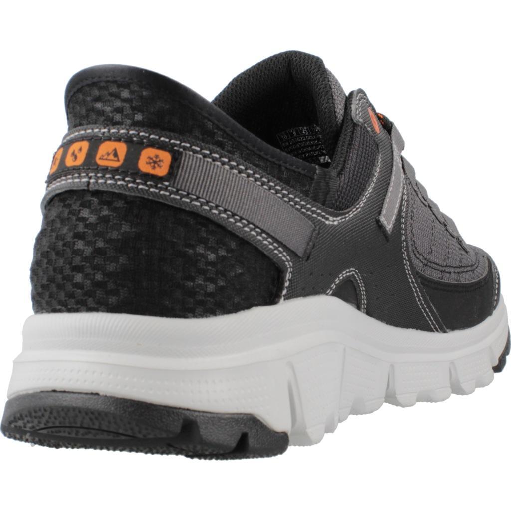 Baskets Skechers Modèle Summits At Slip-ins Couleur Noir 3/5