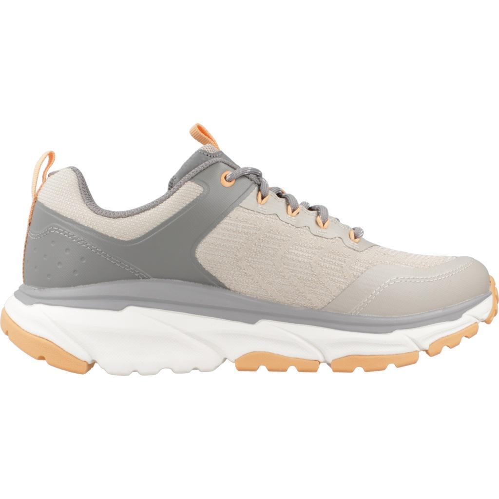 Baskets Skechers Modèle Dlux Journey Couleur Gris 4/5