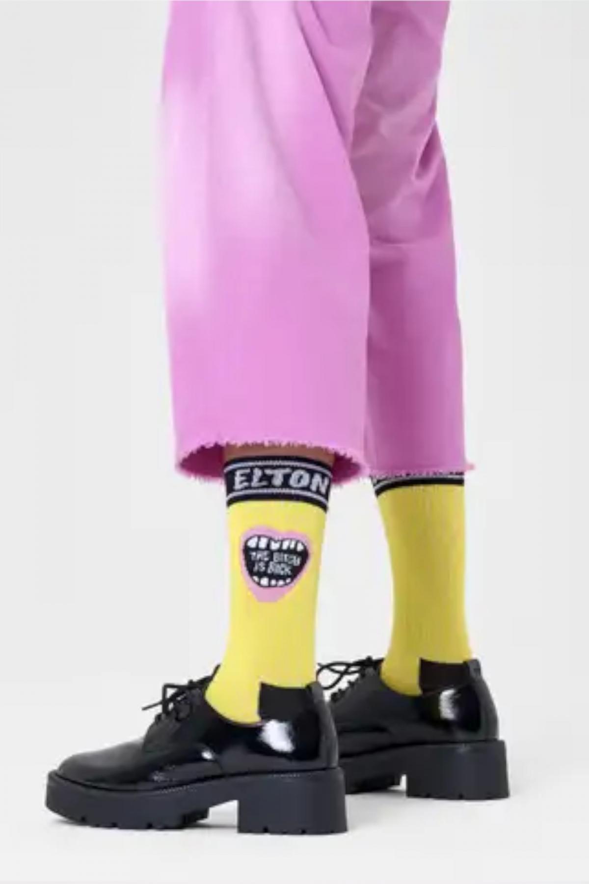 Meias Happy Socks Modelo The Bitch Is Back Cor Amarelo 4/4