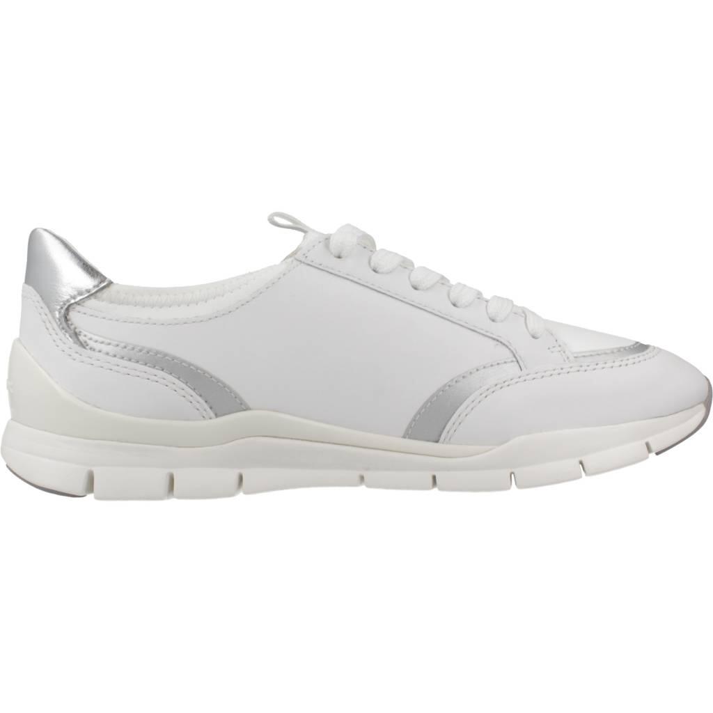 Sneakers Geox Modell D Sukie Farbe Weiß 4/5