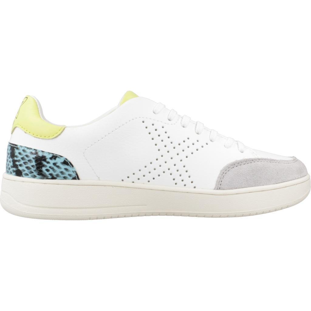 Baskets Munich Modèle 8837001m Couleur Blanc 4/5