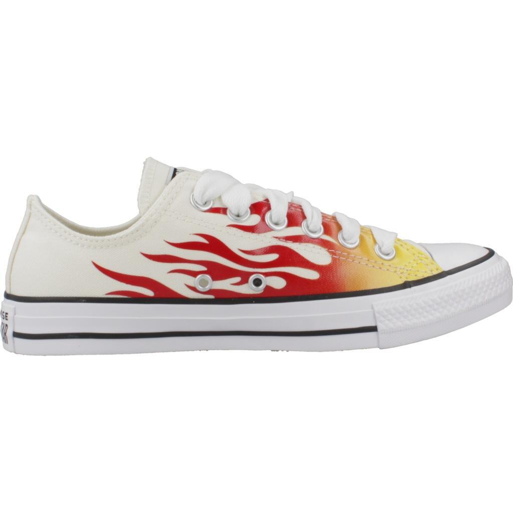 Baskets Converse Modèle Chuck Taylor All Star Fames Couleur Blanc 4/5