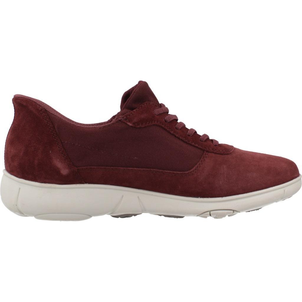 Baskets Geox Modèle D Nebula 2.0 Couleur Bordeaux 4/5