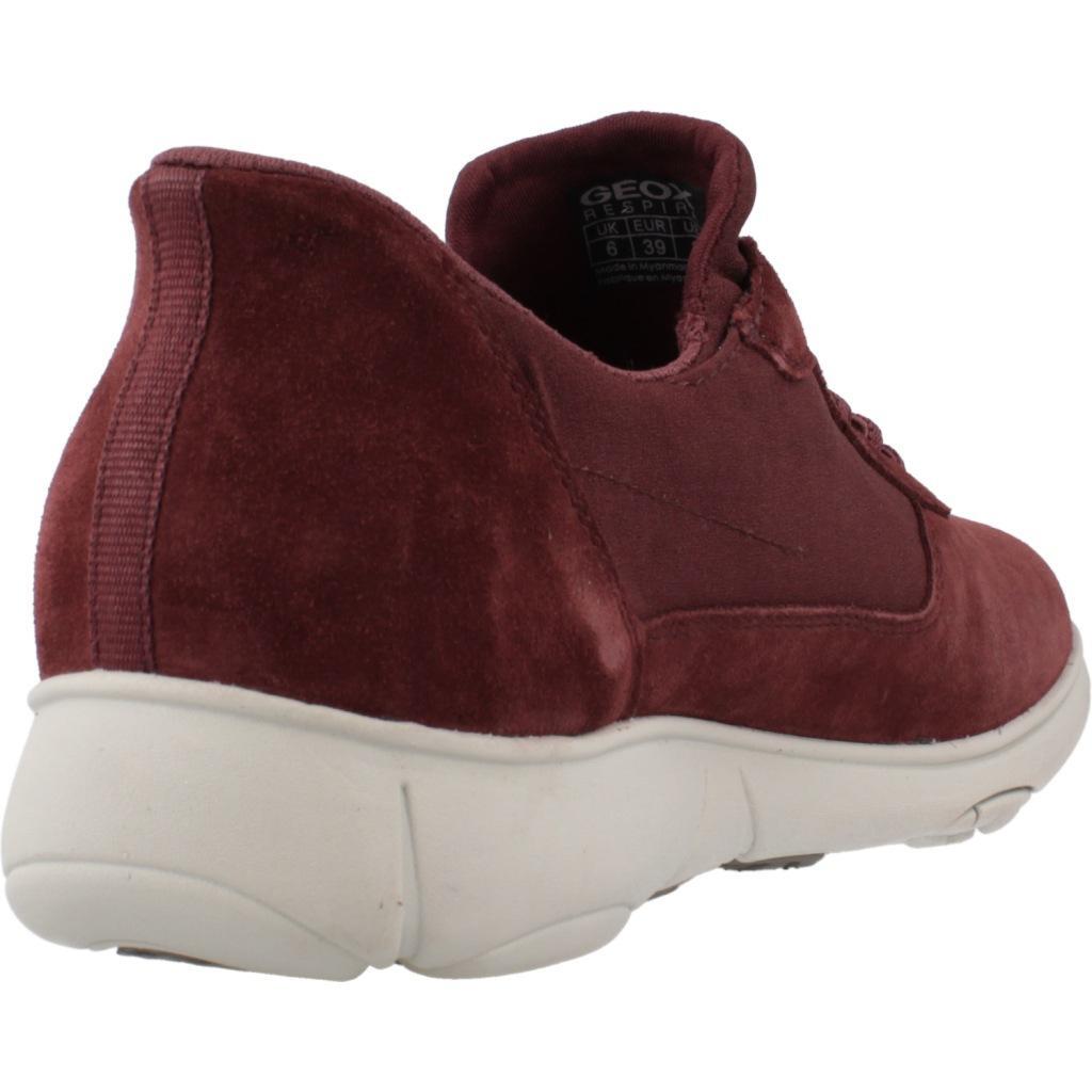 Baskets Geox Modèle D Nebula 2.0 Couleur Bordeaux 3/5