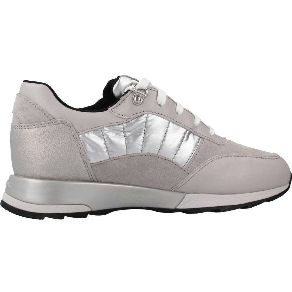 Baskets Geox Modèle D New Aneko B Abx Couleur Argent 4/5