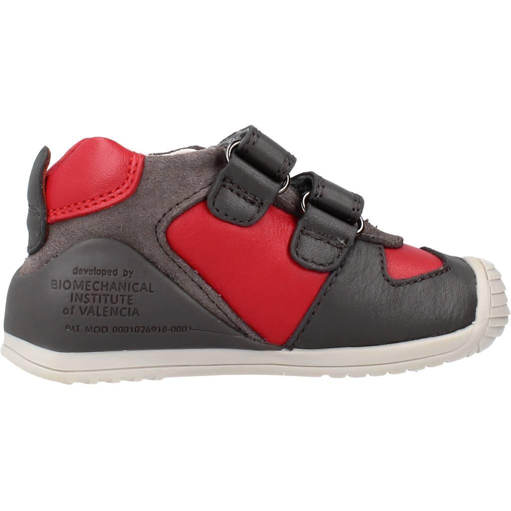 Sneakers Biomecanics Model 211132 Kleur Rood 4/5