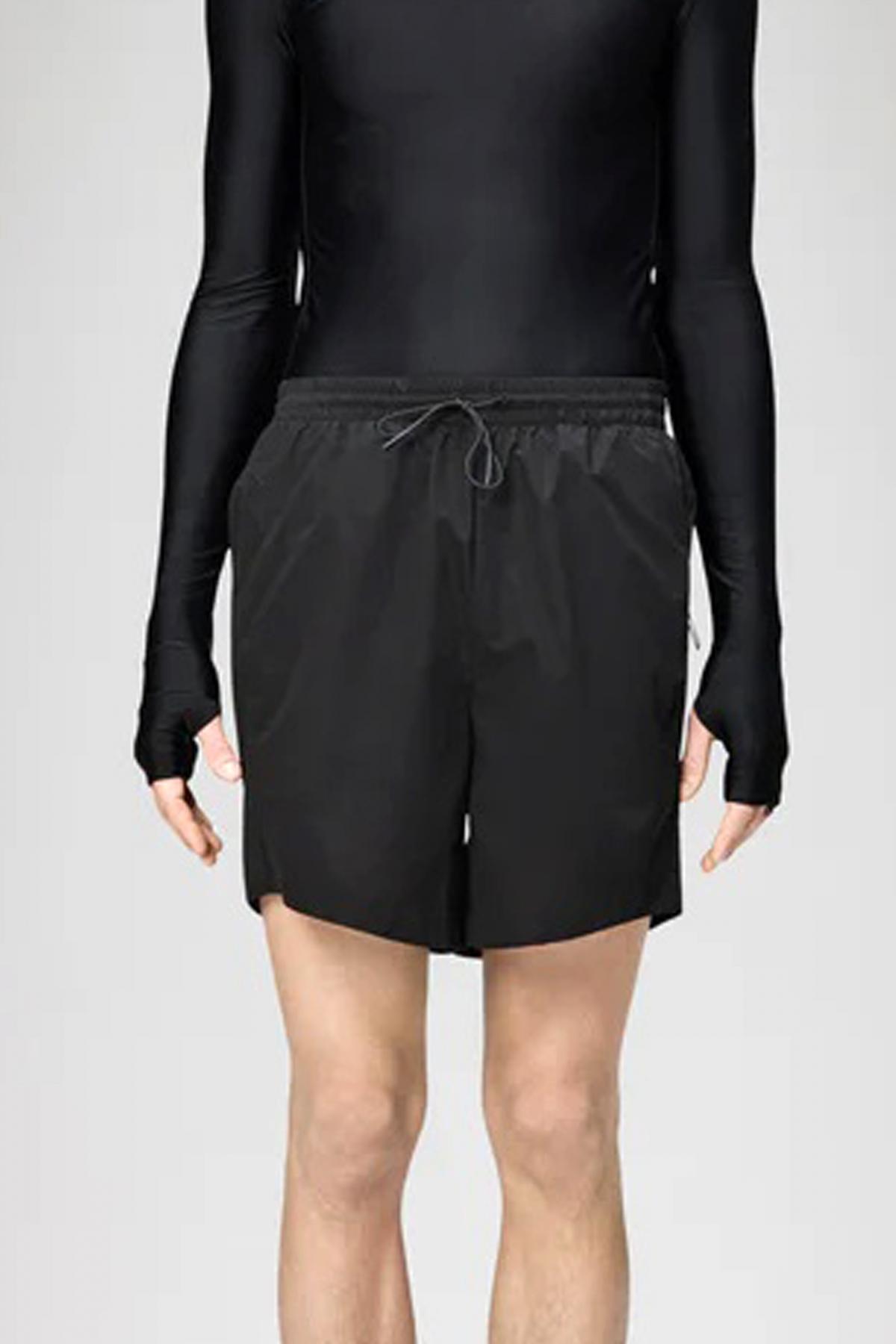 Pantaloni Rains Modello Mito Shorts Colore Nero 5/5