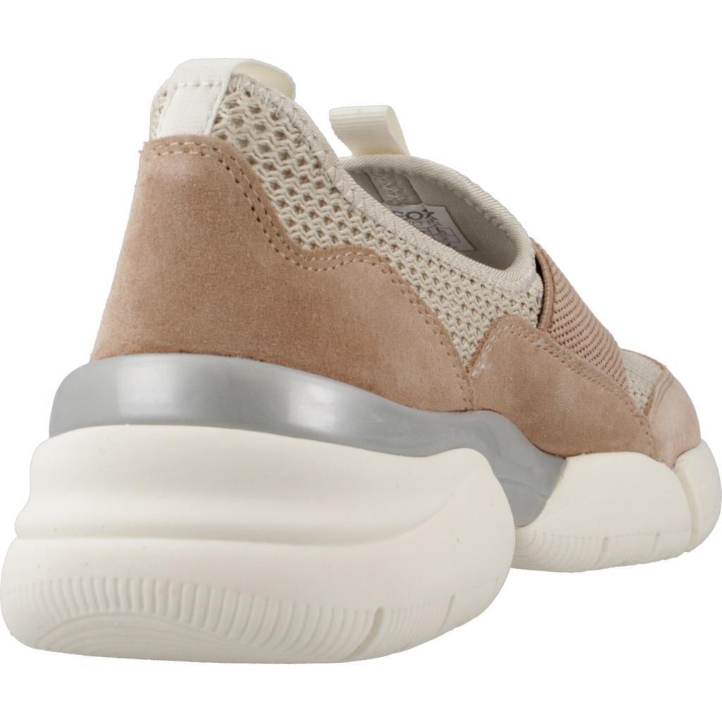 Scarpe Da Ginnastica Geox Modello D Adacter W Colore Nudo 3/5