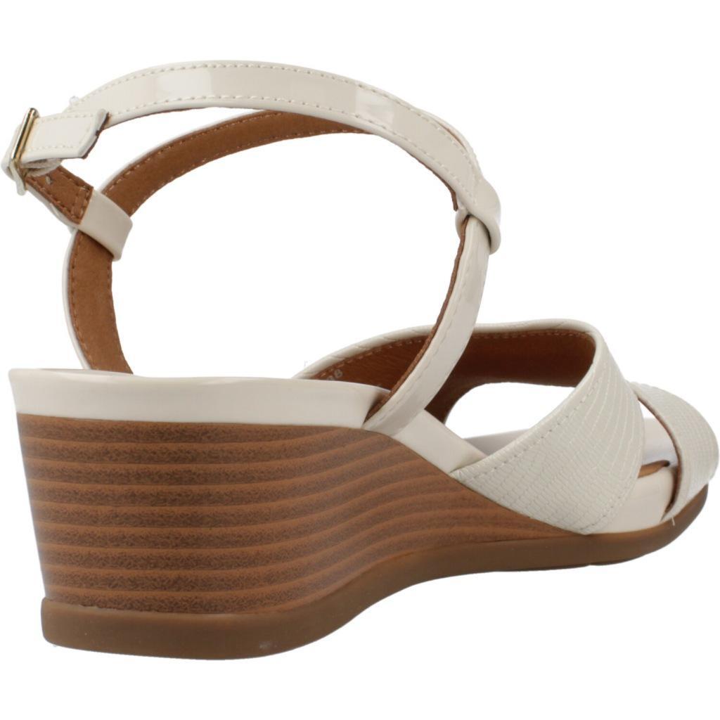 Sandali Geox Modello D Marykarmen Colore Beige 3/5